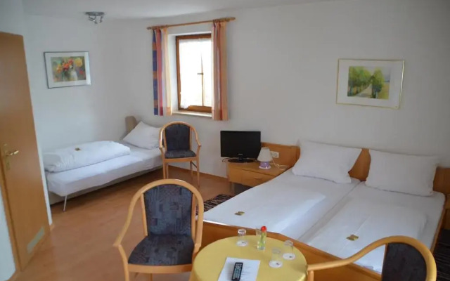 Cafe&Pension Sternberg