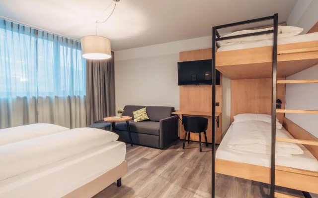 harry's home Salzburg