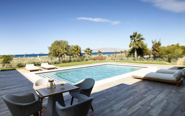 Pelagos Suites Hotel & Spa