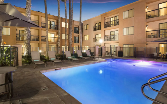 Sonesta Select Huntington Beach Fountain Valley