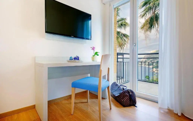 Hotel Aequa