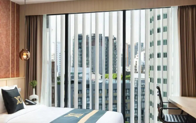 Eleven  Bangkok