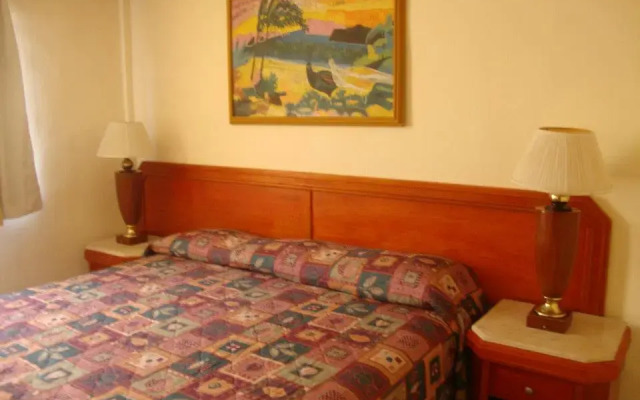 Hotel Fiesta De Cortez