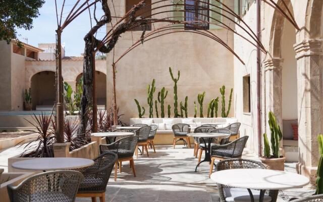 Juz de Yartan Arthotel