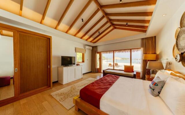 Cinnamon Dhonveli Maldives Resort