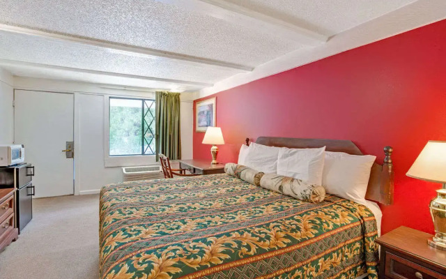 Knights Inn Charlotte South