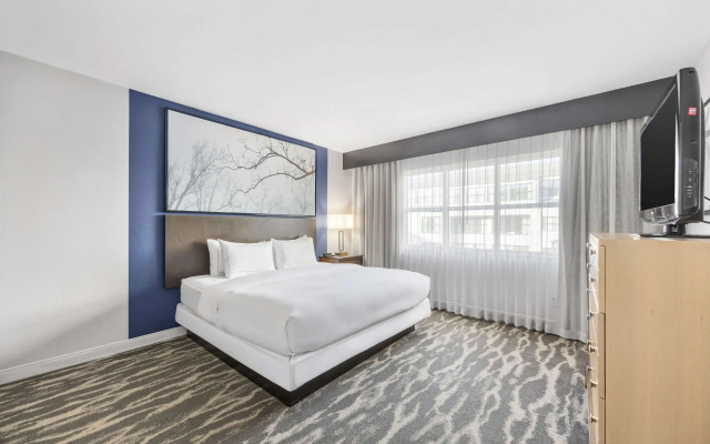 DoubleTree Suites by Hilton Hotel Huntsville South