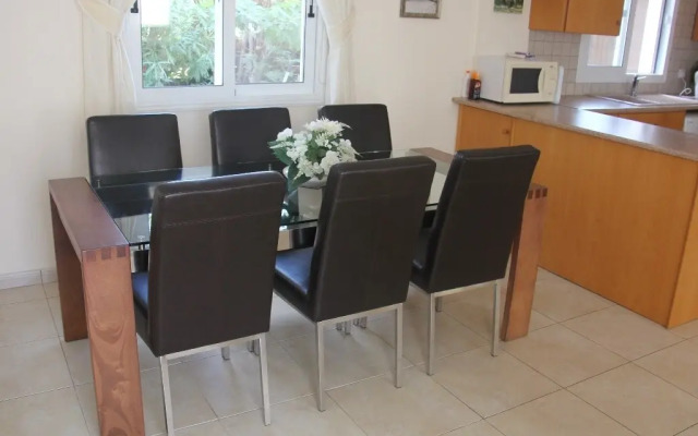 Ayia Thekla Villa