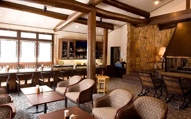 Yatsugatake Lodge Atelier Hotel