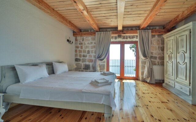 Olive Resort	