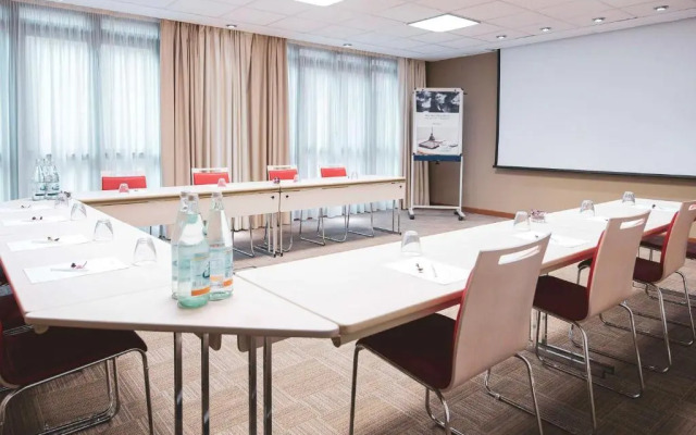 Отель Mercure Bologna Centro