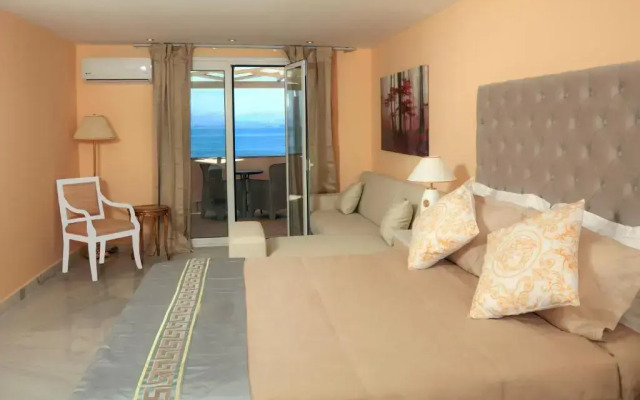 Cavomarina Beach-Adults Only