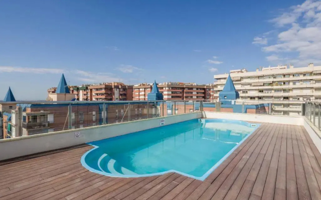 Отель Ilunion Les Corts Spa