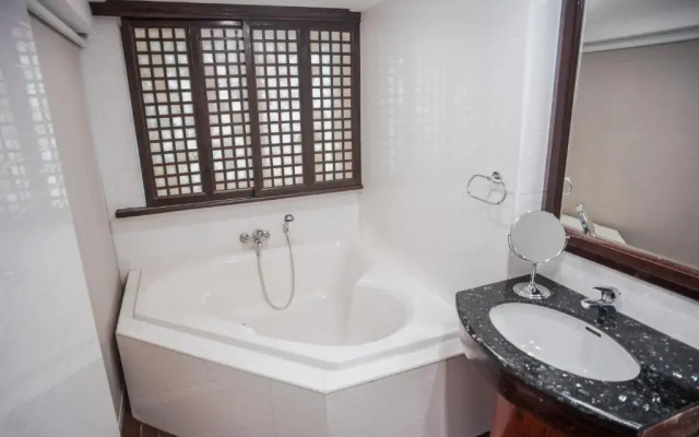 Boracay Mandarin Island Hotel