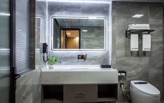 Liqiao Hotel