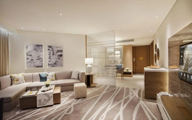Al Bandar Rotana – Creek