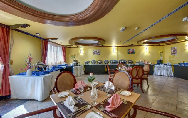 Sharjah Royal Tulip Hotel apartment