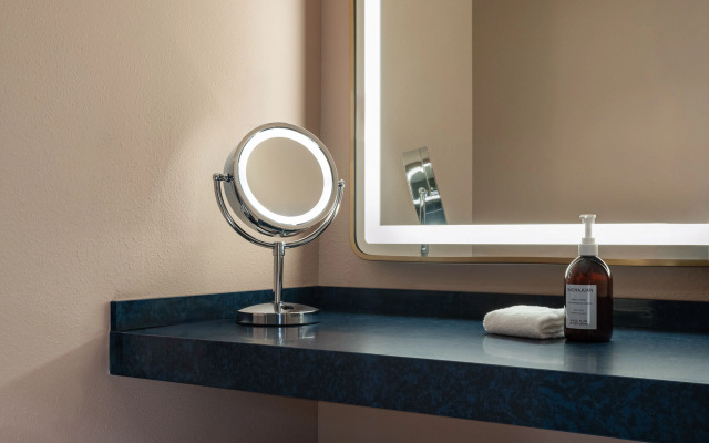 The Luce, St. Pete Beach, a Tribute Portfolio Hotel