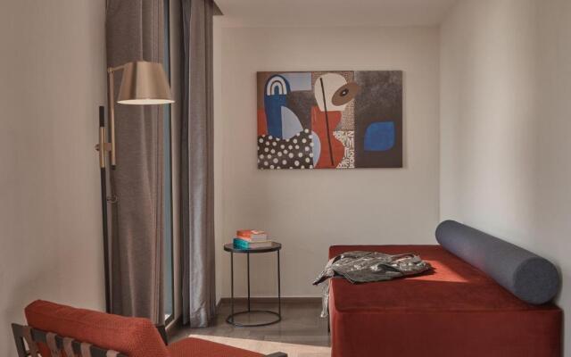 The Euro Grande Hotel