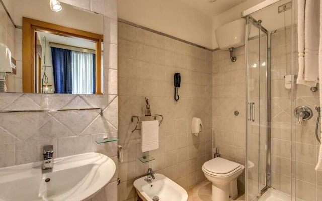 Hotel Franklin Feel The Sound