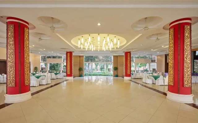 Eastern Grand Palace Hotel