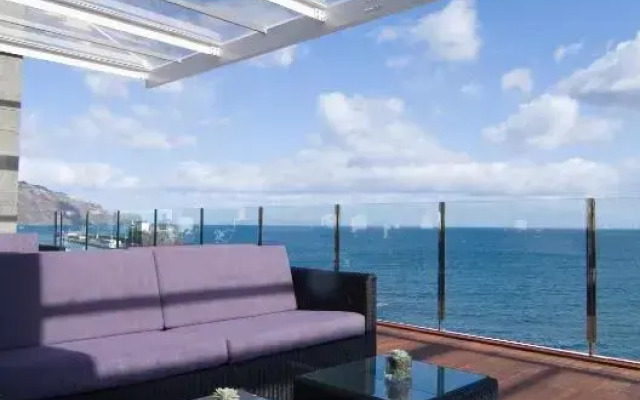 Pestana Carlton Madeira Ocean Resort Hotel