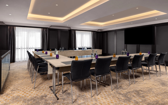 Hilton Vienna Plaza