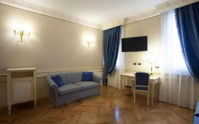 Marconi Hotel