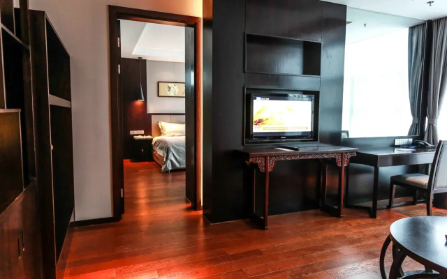 Scholars Hotel (Zhenjiang City Government Sports Exhibition Center)