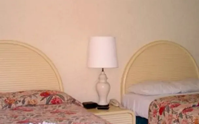 Green Bay Hotel