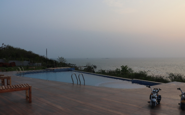 Sea Horizon Resort