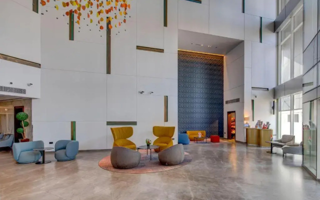 Отель Millennium Central Downtown