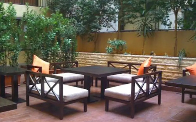 Phoenix Hotel Residence