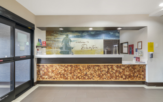 Best Western Plus Denton Inn & Suites