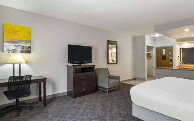Comfort Inn & Suites Mundelein-Vernon Hills