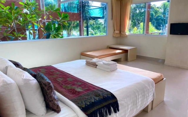 Mountain Resort Koh Lipe