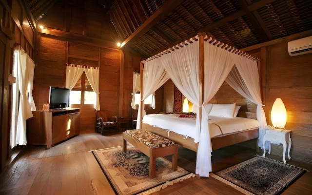 Keraton Jimbaran Beach Resort