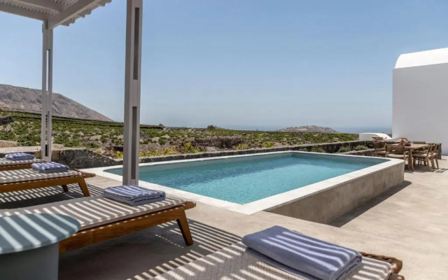 Vedema, a Luxury Collection Resort, Santorini