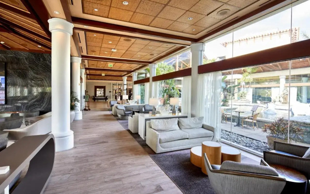 Loews Royal Pacific Resort at Universal Orlando