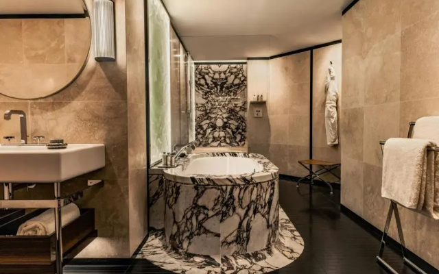 Bvlgari  Paris