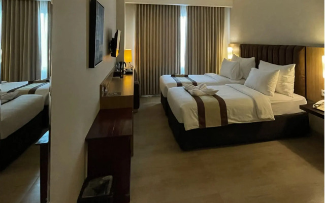 Bueno Colombo Hotel