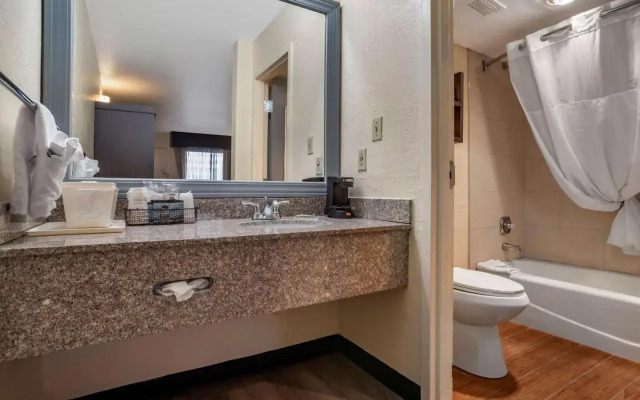 Best Western Salisbury Plaza