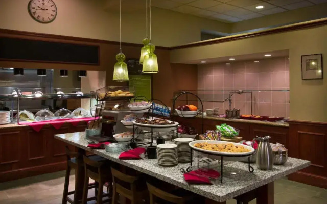 Hilton Garden Inn Detroit Downtown