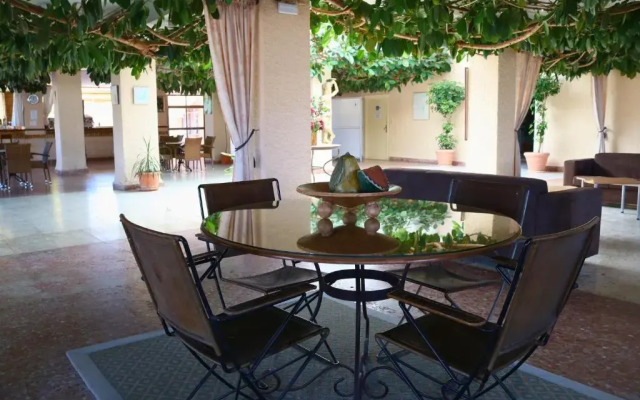 Отель Bahía - 30º Hotels