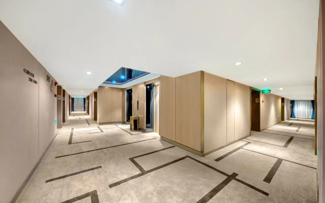 Wanda Holiday Hotel