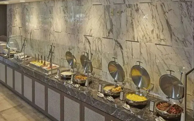 Hilton Raleigh North Hills