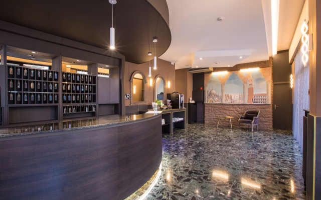 Hotel Ariston