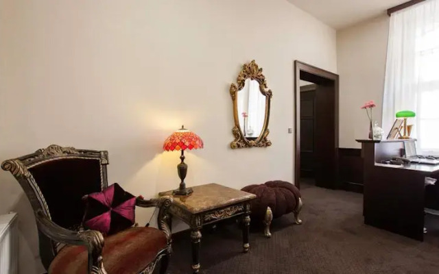 Bambur Residence