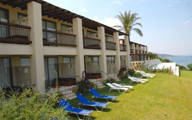 Ionian Blue Garden Suites