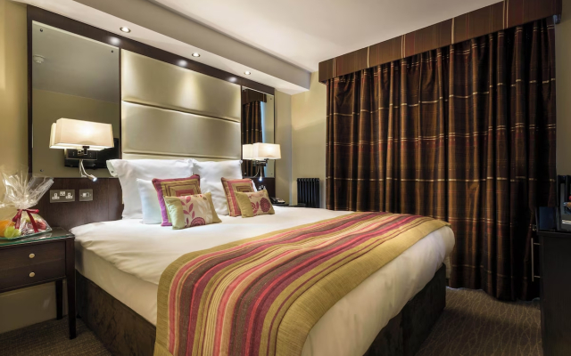 Grand Royale Hyde Park